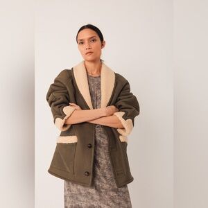 Indi & Cold Short Shearling Coat in Khaki